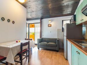 Apartment Dika by Interhome