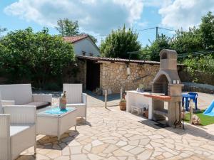 Apartment Vesna by Interhome 