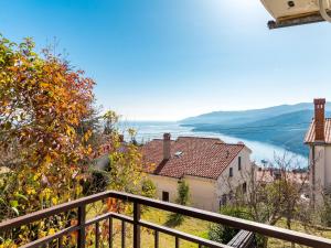 Apartment Orhideja by Interhome