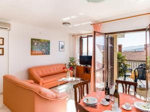 Apartment Orhideja - RAC162 by Interhome