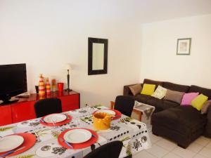 Apartment Résidence Les Jardins dEden by Interhome