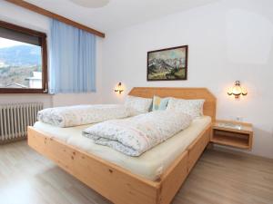 Apartment Christl by Interhome