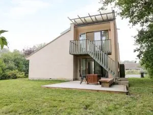 Frater House - Homersfield