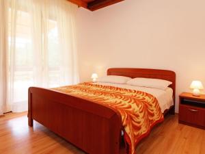 Apartment Šarenko-2 by Interhome