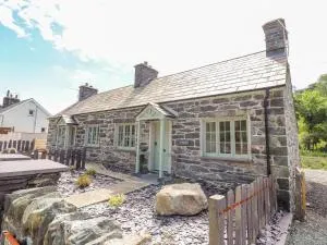 Ffrwdd Galed Isaf - Tregarth