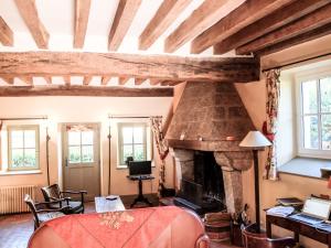 Maisons de vacances Holiday Home La Maison du Chateau by Interhome : photos des chambres