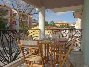 Appartements Apartment Le Madrilene by Interhome : photos des chambres