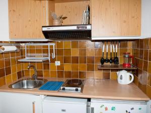 Apartment Mas de la Madrague-8 by Interhome