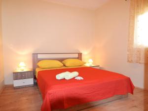 Apartment Ana-2 by Interhome