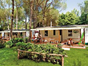 Holiday Home Deluxe by Interhome