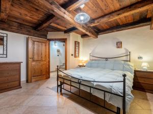 Apartment Les Cors-1 by Interhome