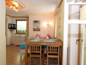 Apartment Anita-4 by Interhome