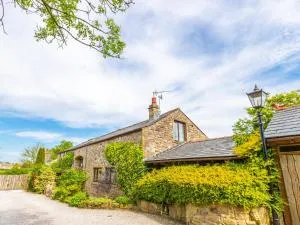 The Hawthorns - Gisburn