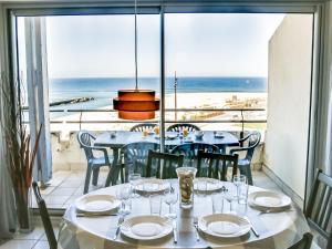 Apartment Grand Pavois-2 by Interhome