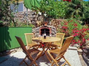 Apartment Gordana-1 by Interhome