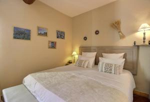 B&B / Chambres d'hotes LE MAS COTHY en Provence : photos des chambres