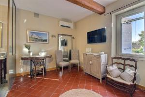 B&B / Chambres d'hotes LE MAS COTHY en Provence : photos des chambres