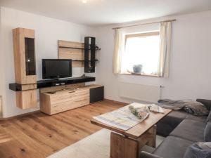 Apartment Brettfall Blick by Interhome