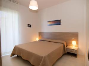 Apartment Cala Luna-2 by Interhome
