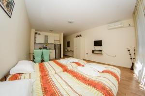 Holiday Garden Resort