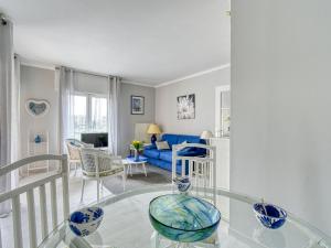 Appartements Apartment Residence Les Cariatides by Interhome : photos des chambres