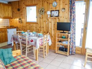 Apartment Jardins Alpins 5 by Interhome