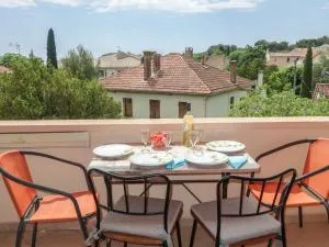 Apartment Les Vignes by Interhome - Les Lecques