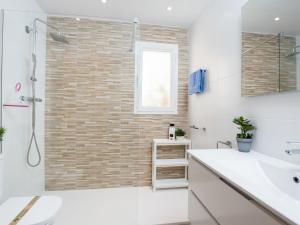 Apartment Marina Bay-2 by Interhome