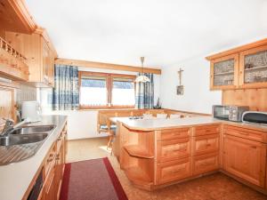 Holiday Home Hölzl by Interhome