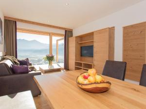 Apartment Kitzsteinhorn by Interhome