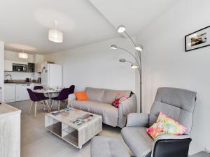 Apartment Balnéa-2 by Interhome