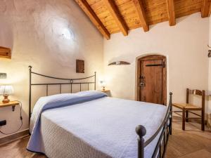 Apartment Les Cors-2 by Interhome