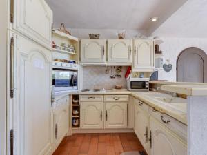 Apartment Village de Silhouette-4 by Interhome