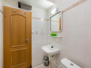 Apartment Lanovka-7 by Interhome