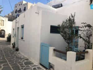 Stella s house Castle of Chora Naxos