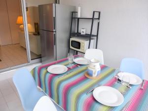 Apartment Les Flamants Roses-8 by Interhome