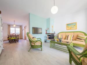 Holiday Home Desiree by Interhome