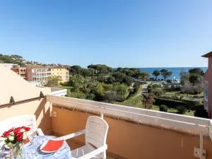 Apartment Les Rivages des Issambres-6 by Interhome - La Garonnette-Plage