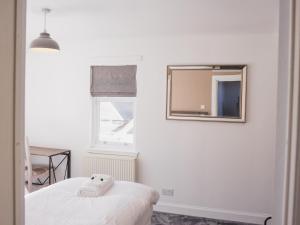 The Old Stables, The Loan, Anstruther - Pass the Keys