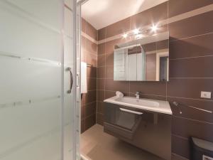 Apartment Calista 213 with balcony by Interhome