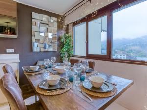 Appartements Apartment Fleurs des Alpes-2 by Interhome : photos des chambres