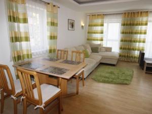 Apartment Appartement Anja by Interhome