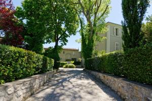 Appartements Private furnished apartment with all comfort in a green space with pool : photos des chambres