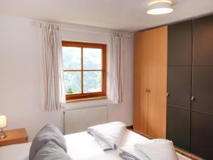 Apartment Appart Vroni by Interhome