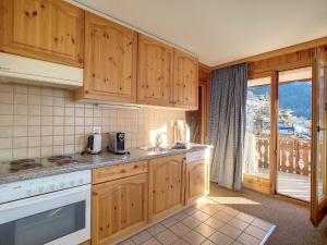 Apartment Les Cretes II by Interhome