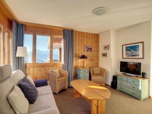 Apartment Les Cretes II by Interhome