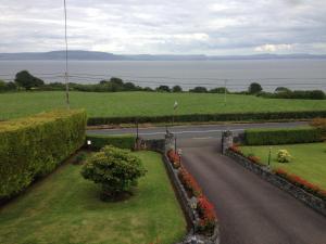 Seawater View Accomadation - Accommodation only