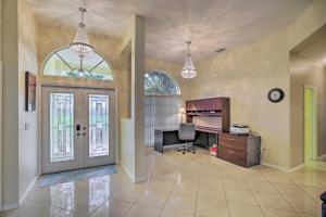 Sun-Soaked Cape Coral Getaway w Heated Pool