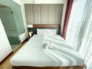 THE ASTRA CONDO 2 BEDROOMS BY PING