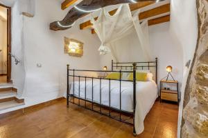 Apartment - Ground Floor room in Finca Son Jorbo